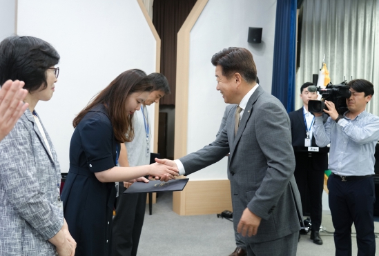 제주도, 2024년 상반기 유공자 표창 수여식 개최