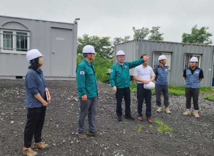 장상길 부시장은 11일 지역 내 대형공사장을 찾아 안전 사고 예방을 위한 점검을 펼쳤다.